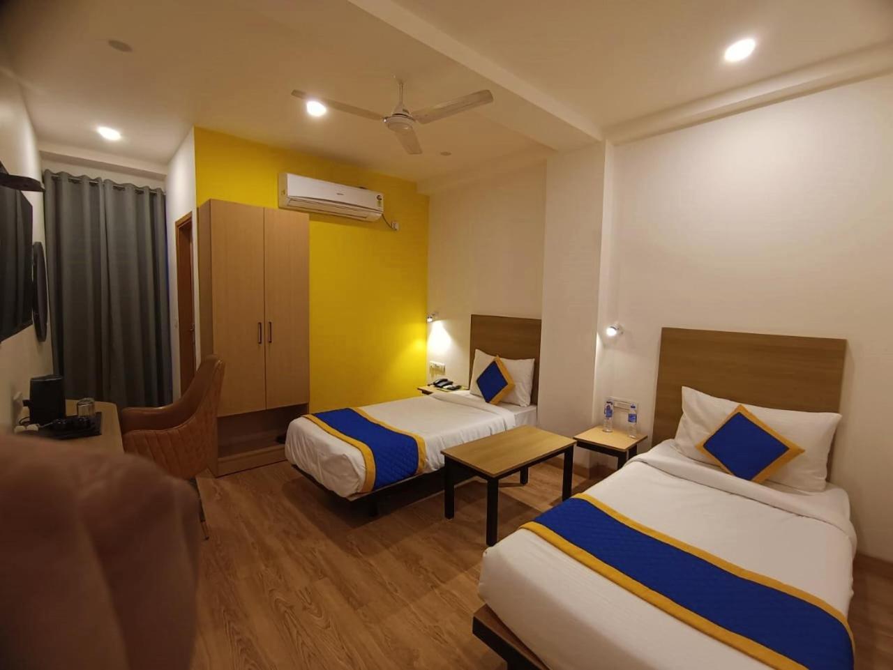 Aamantran Residency Hotel, Sohna Road, Sector 49, Gurugram Gurgáon Exteriér fotografie