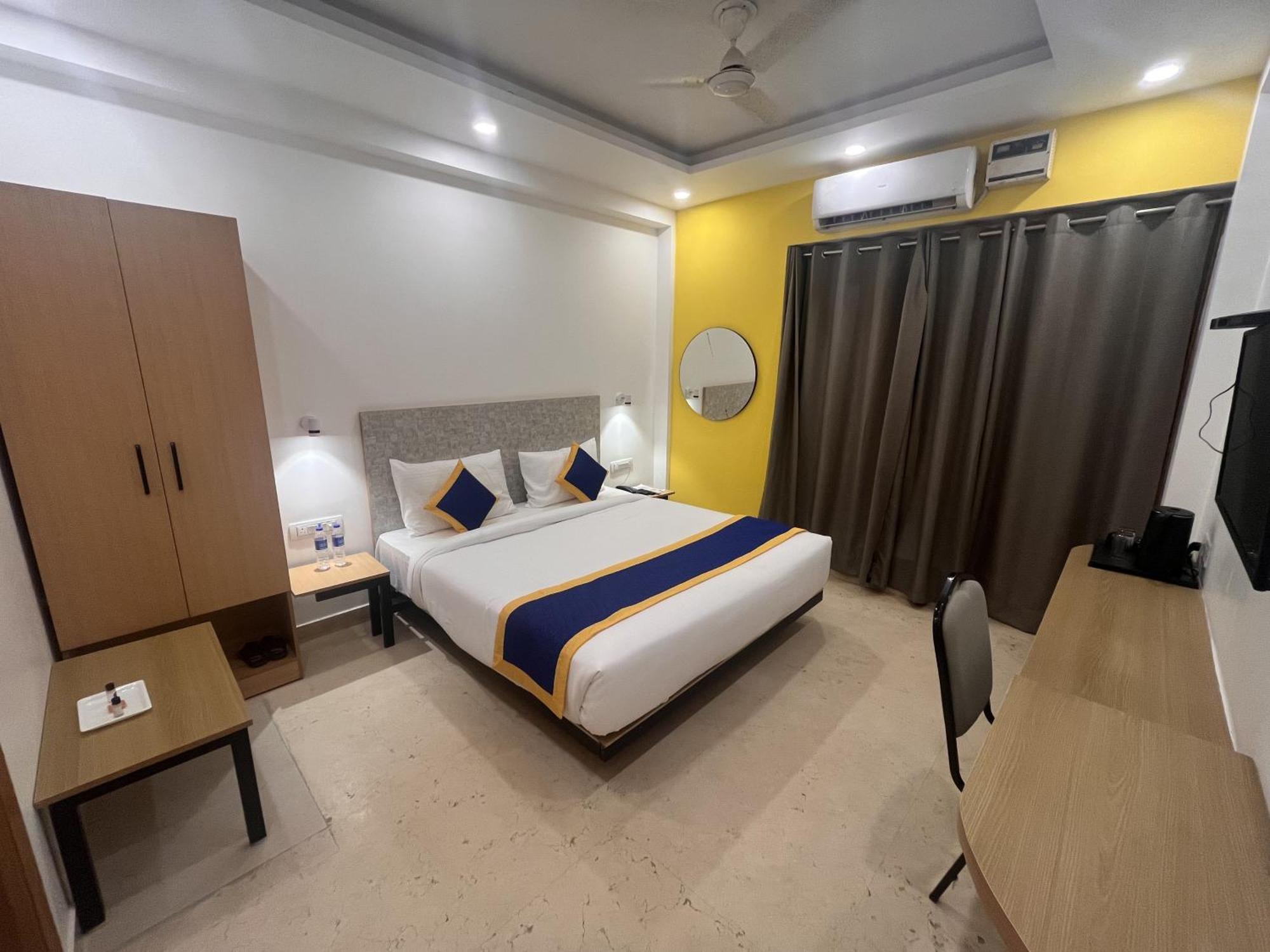 Aamantran Residency Hotel, Sohna Road, Sector 49, Gurugram Gurgáon Exteriér fotografie
