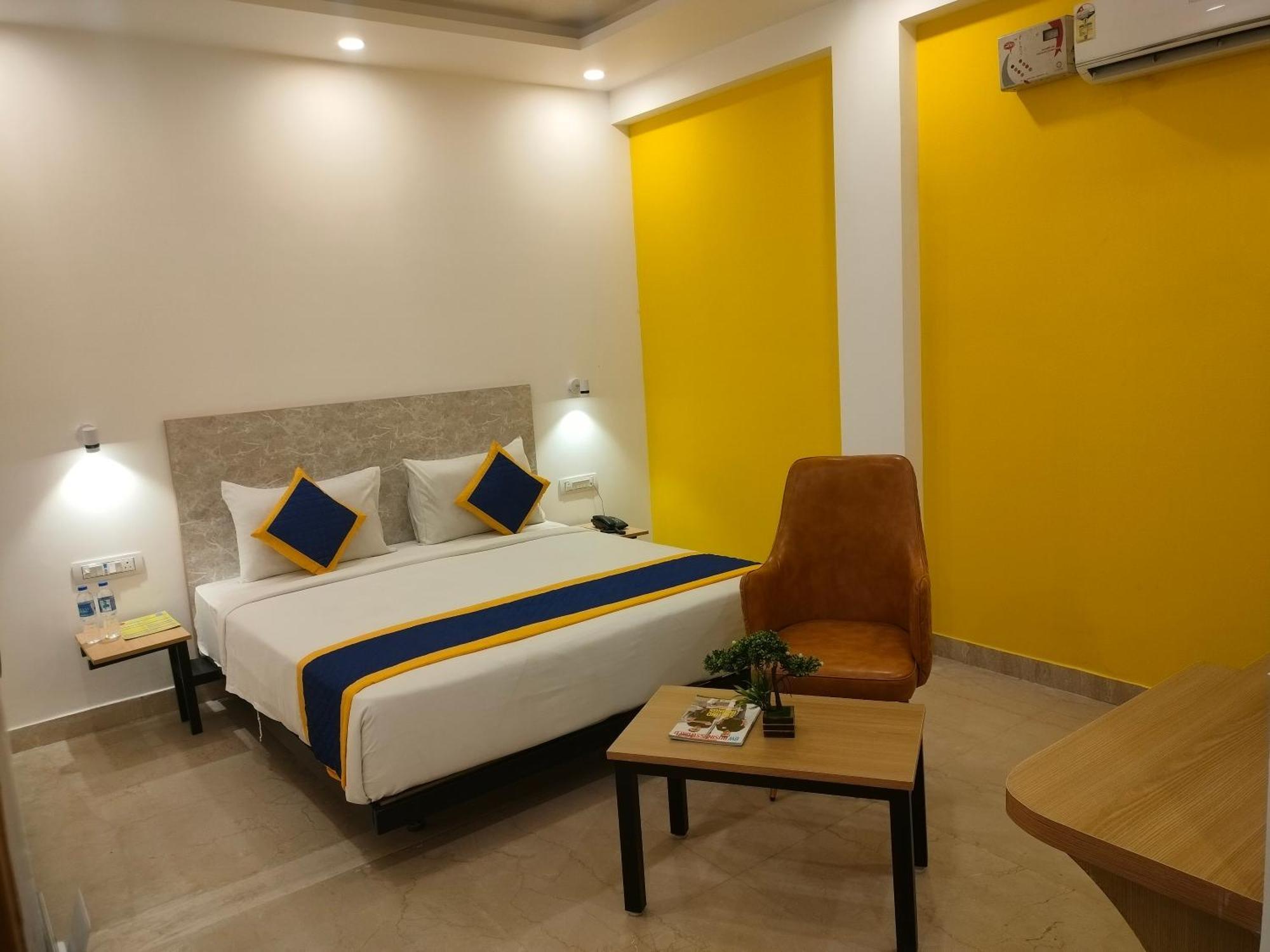 Aamantran Residency Hotel, Sohna Road, Sector 49, Gurugram Gurgáon Exteriér fotografie